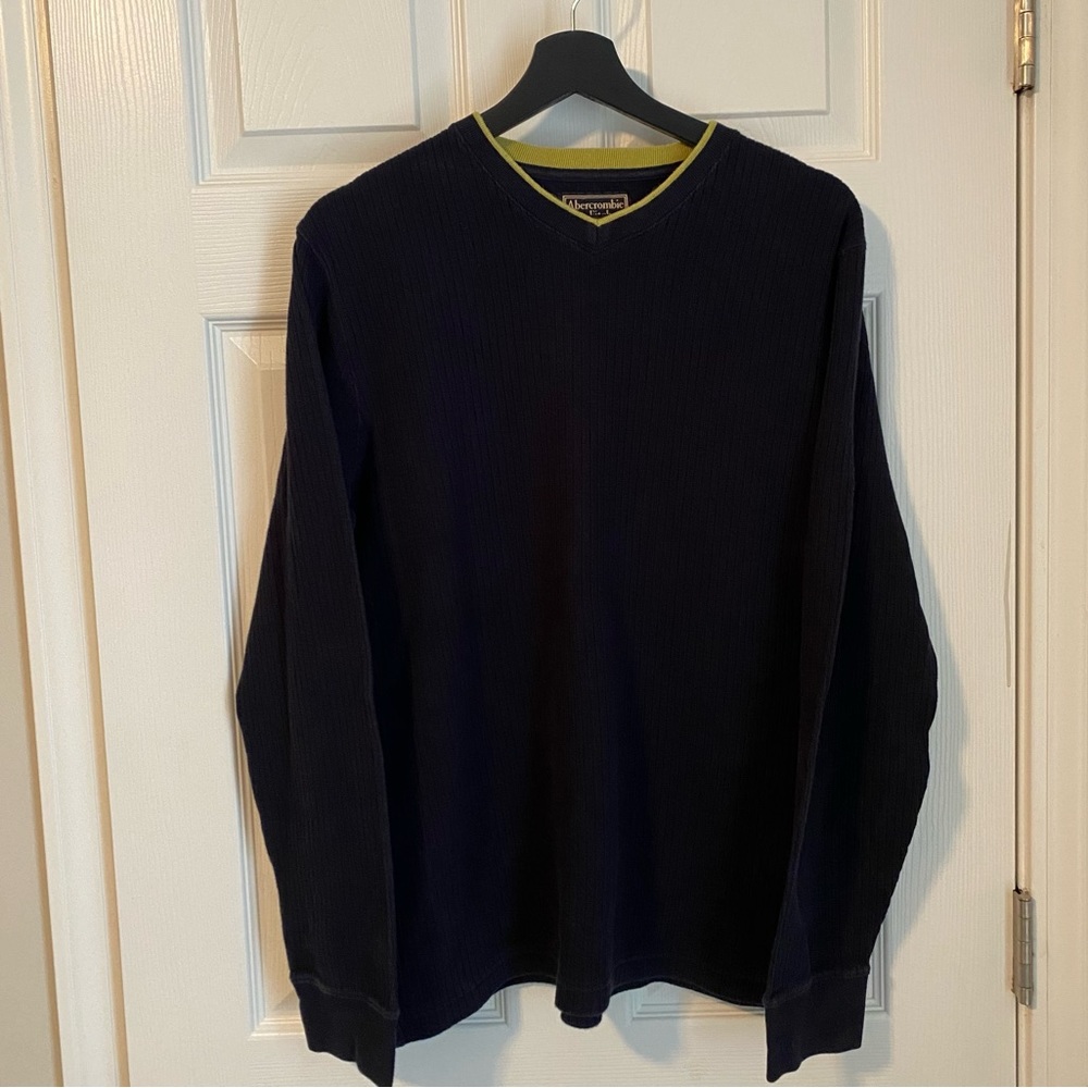 Men's Abercrombie and Fitch Navy V Neck Long Sleeve Navy/Green trim Sweater Sz L